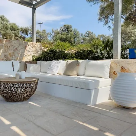 Zidanos Luxurious Sea Front * Marandokhórion