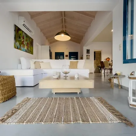 Zidanos Luxurious Sea Front * Marandokhórion